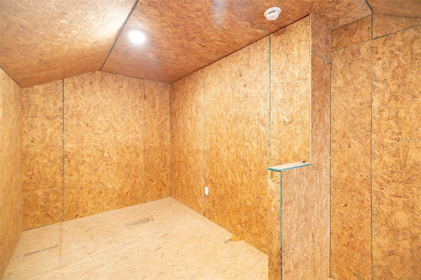 12338 VIOLET JASPER DRIVE, Parrish, FL 34219 Attic Storage