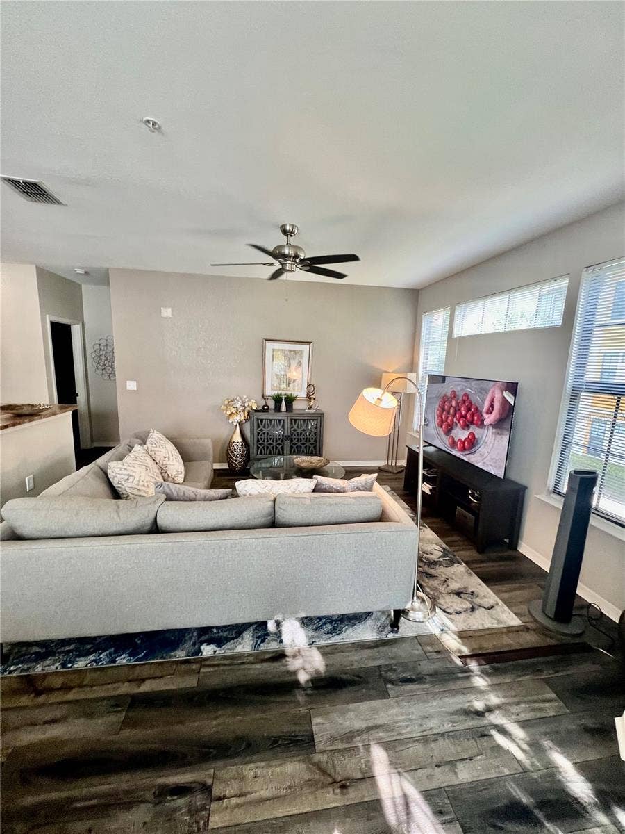 8341 38TH STREET CIRCLE E, #202, Sarasota, FL 34243 8341 38TH STREET CIRCLE E, #202, Sarasota, FL 34243