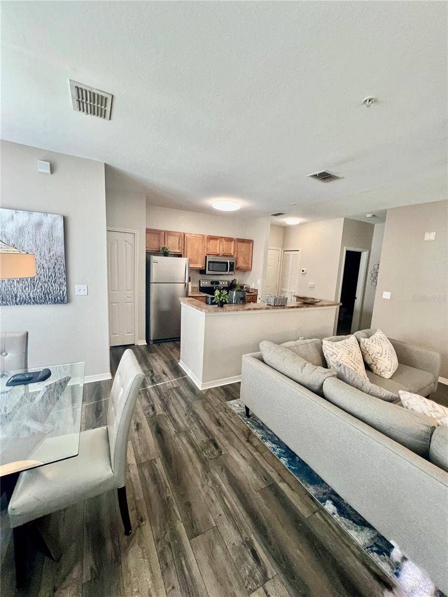 8341 38TH STREET CIRCLE E, #202, Sarasota, FL 34243 8341 38TH STREET CIRCLE E, #202, Sarasota, FL 34243
