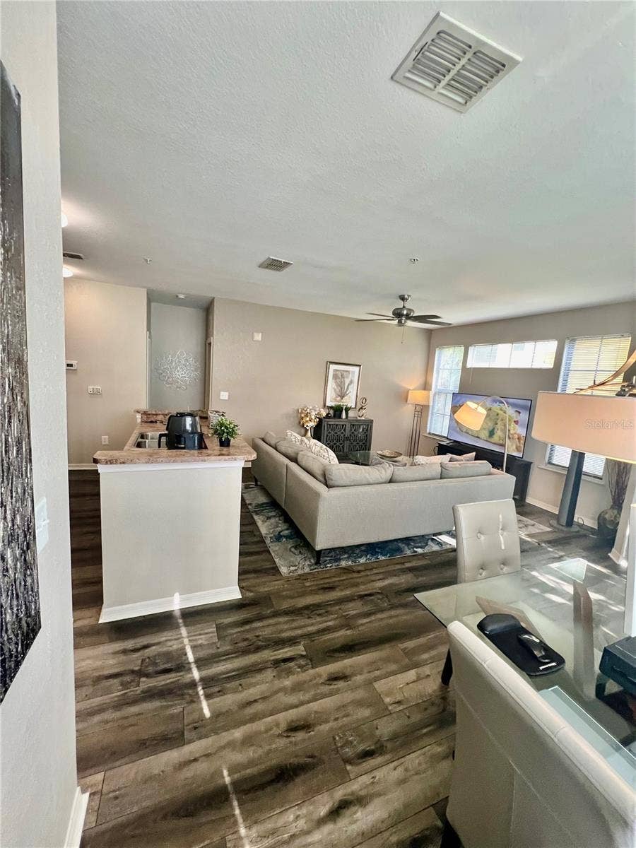 8341 38TH STREET CIRCLE E, #202, Sarasota, FL 34243 8341 38TH STREET CIRCLE E, #202, Sarasota, FL 34243