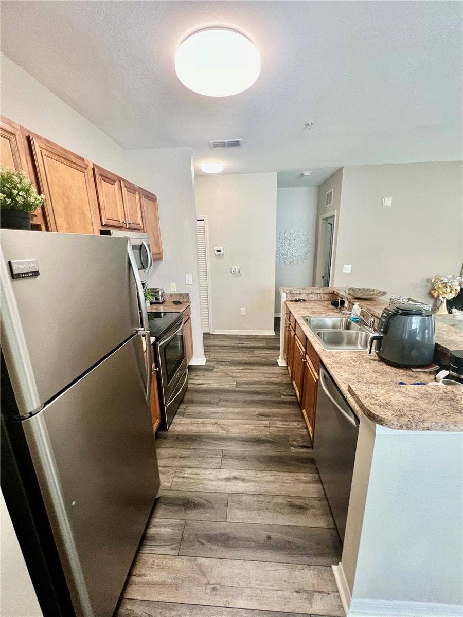 8341 38TH STREET CIRCLE E, #202, Sarasota, FL 34243 8341 38TH STREET CIRCLE E, #202, Sarasota, FL 34243