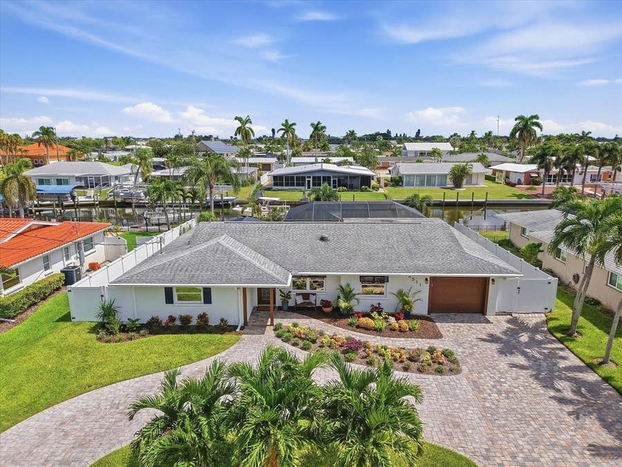 Property photo for 4511 BIMINI DRIVE, Bradenton, FL