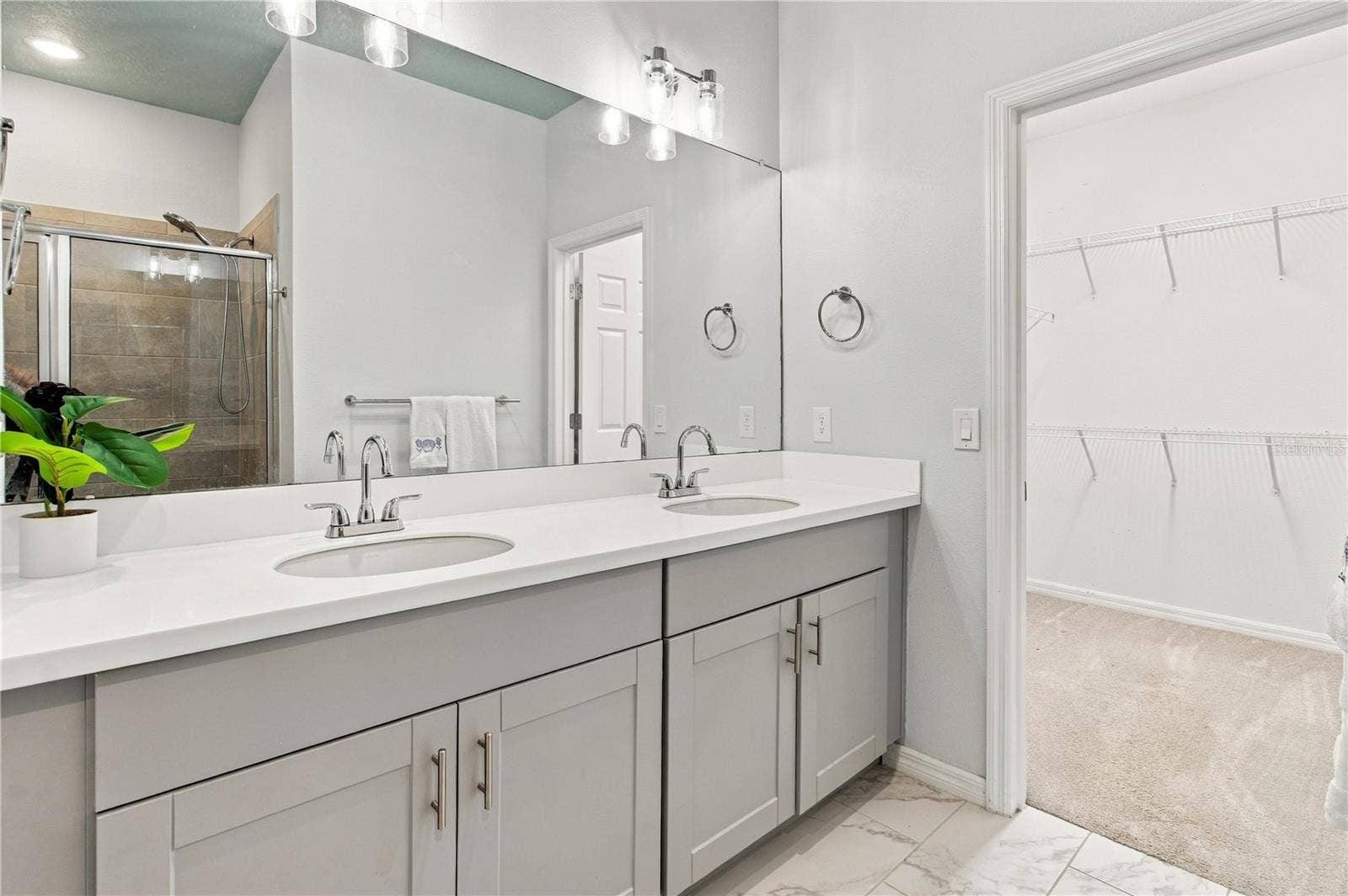 5706 MEZZANA RUN, Palmetto, FL 34221 Primary En-Suite Dual Vanity