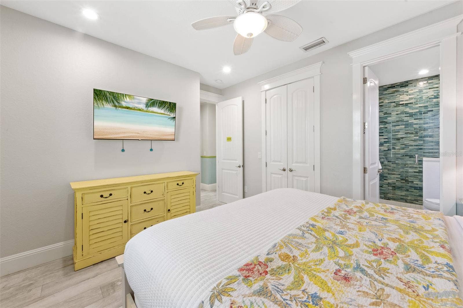 106 81ST STREET, Holmes Beach, FL 34217 106 81ST STREET, Holmes Beach, FL 34217