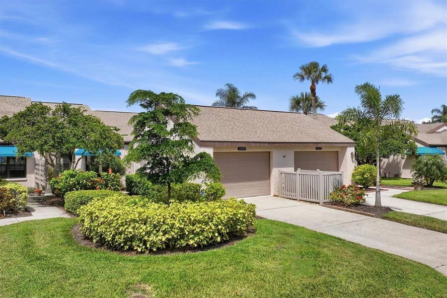 Property photo for 6089 CLUBSIDE DRIVE, #7686, Sarasota, FL