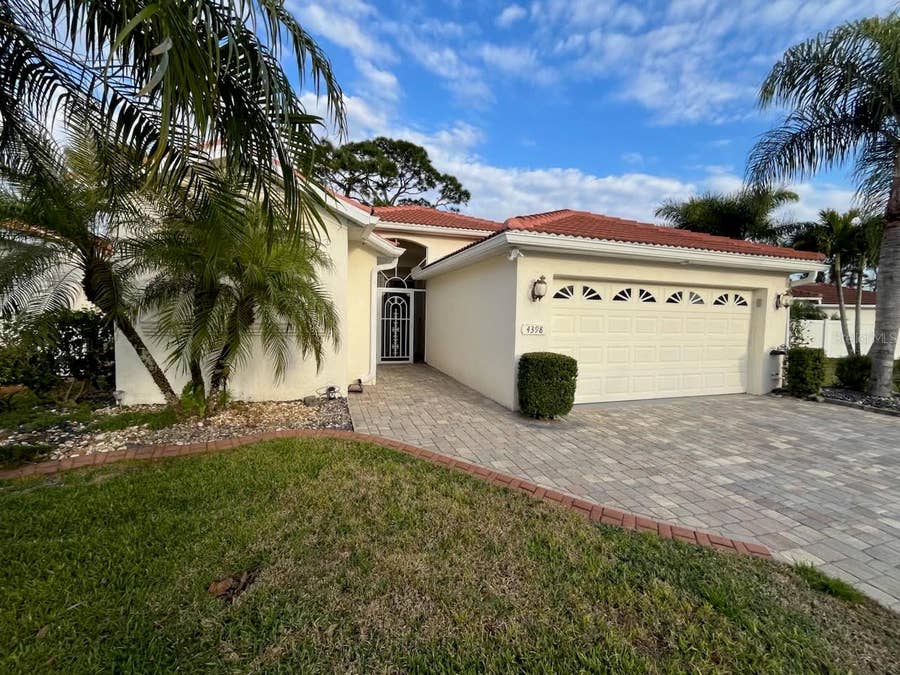 Property photo for 4398 SUMMERTREE ROAD, Venice, FL