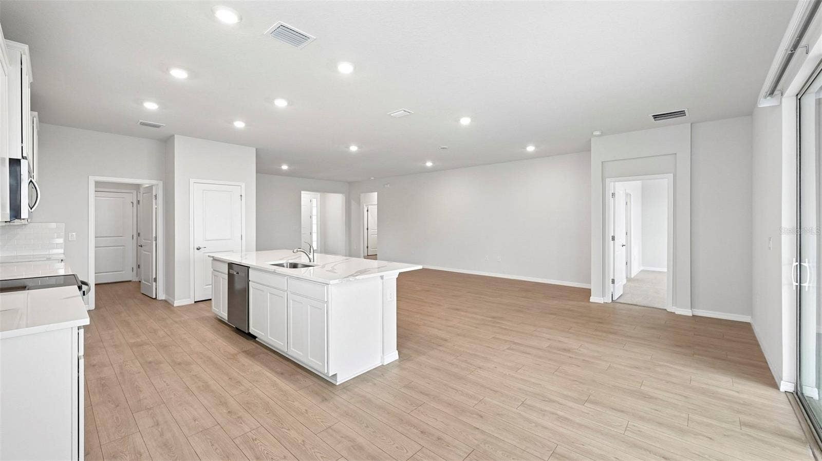 4347 FENCE ROW COURT, Lakewood Ranch, FL 34211 4347 FENCE ROW COURT, Lakewood Ranch, FL 34211