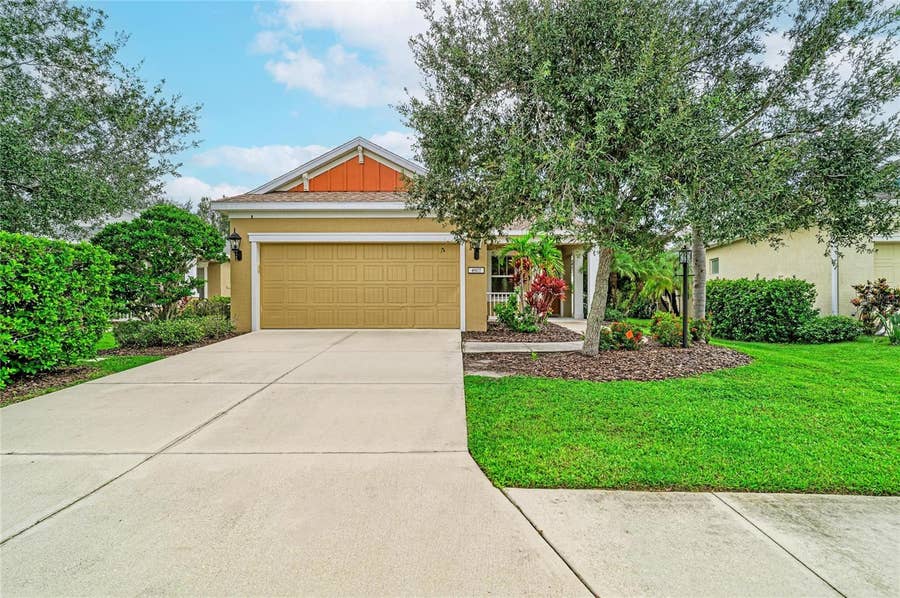 Property photo for 4907 BOSTON COMMON GLEN, Bradenton, FL