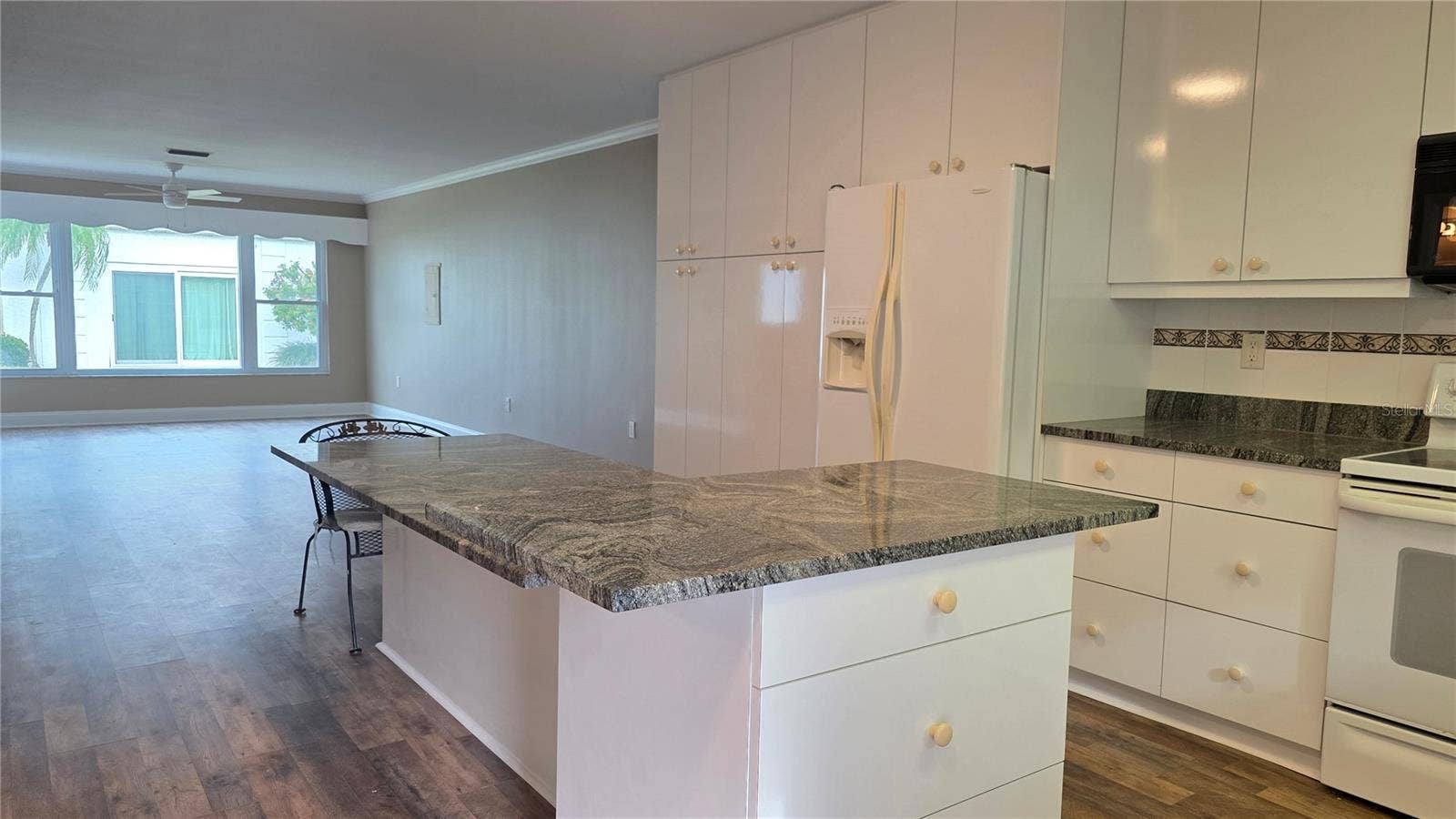 9711 SANTA MARIA COURT, #9711, Bradenton, FL 34210 9711 SANTA MARIA COURT, #9711, Bradenton, FL 34210