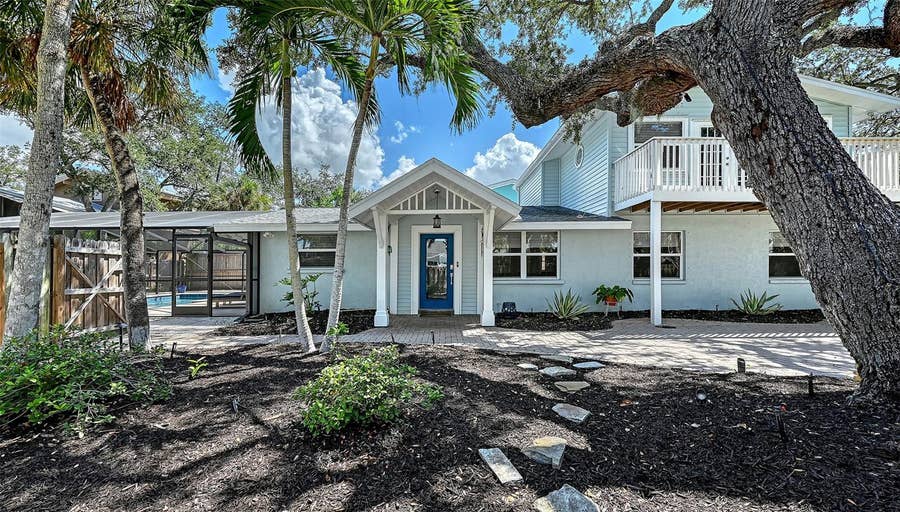 Property photo for 5151 SAINT ALBANS AVENUE, Sarasota, FL