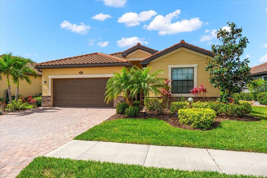 Property photo for 12501 CINQUETERRE DRIVE, Venice, FL