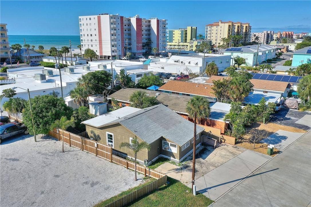 13418 1ST STREET E, Madeira Beach, FL 33708