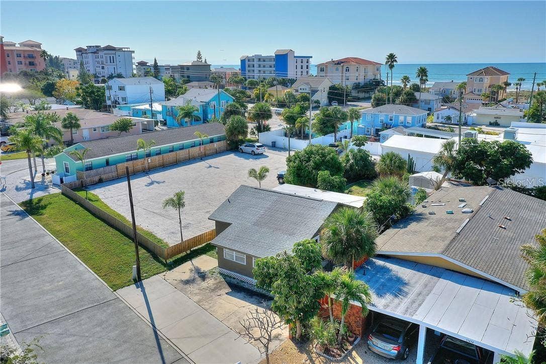 13418 1ST STREET E, Madeira Beach, FL 33708