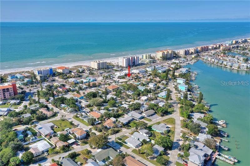 13418 1ST STREET E, Madeira Beach, FL 33708