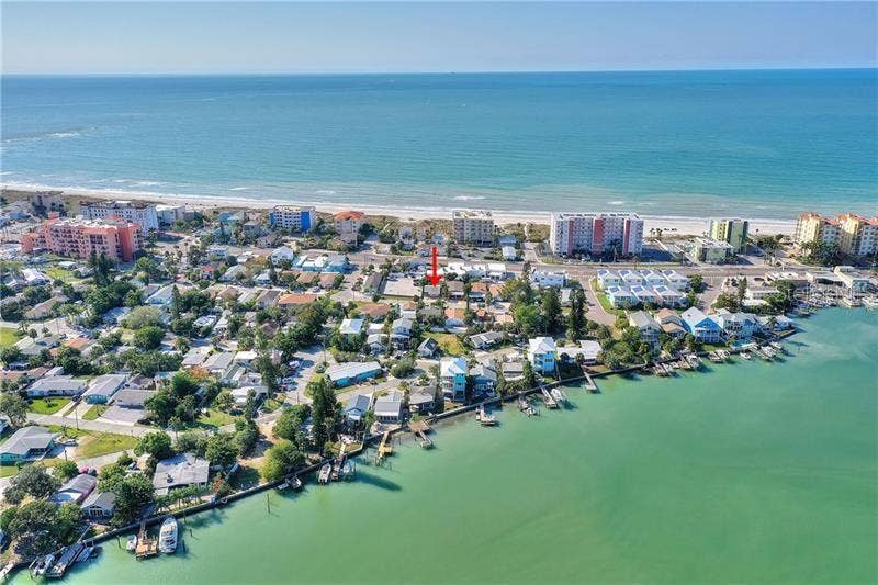 13418 1ST STREET E, Madeira Beach, FL 33708