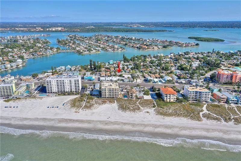 13418 1ST STREET E, Madeira Beach, FL 33708