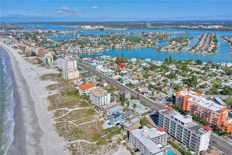13418 1ST STREET E, Madeira Beach, FL 33708