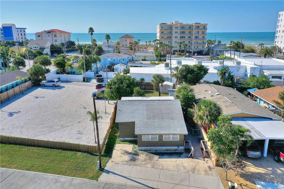 13418 1ST STREET E, Madeira Beach, FL 33708