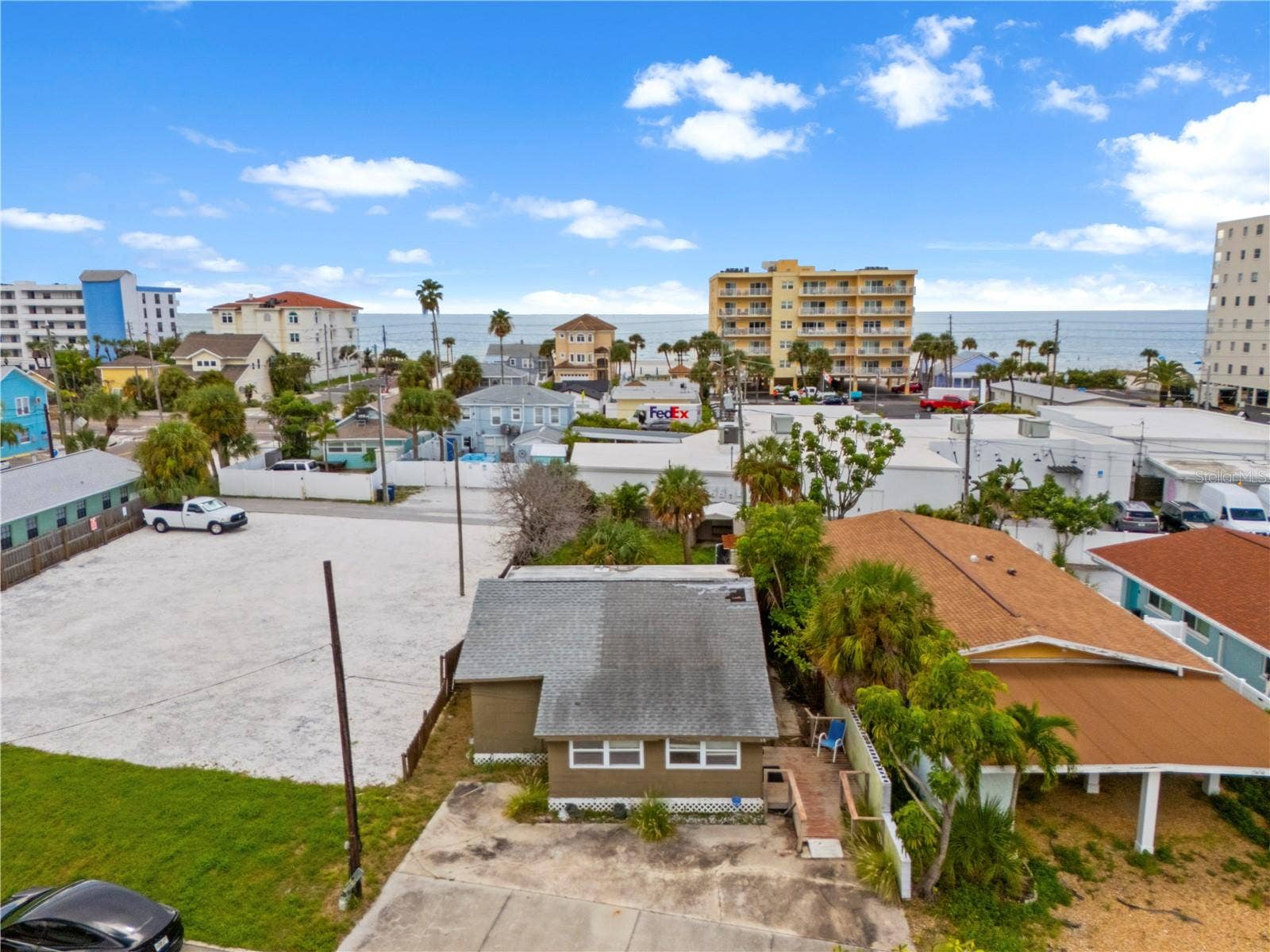 13418 1ST STREET E, Madeira Beach, FL 33708