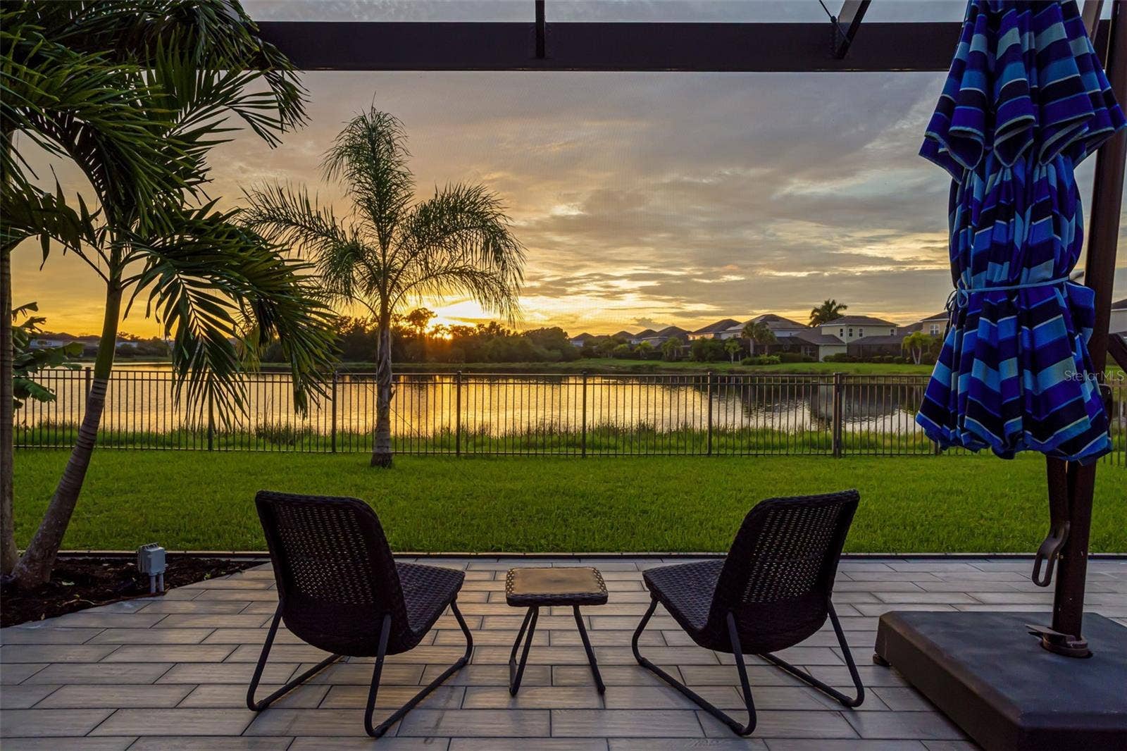 Gather with family and friends to enjoy beautiful sunsets and the sights of Floridas wildlife.