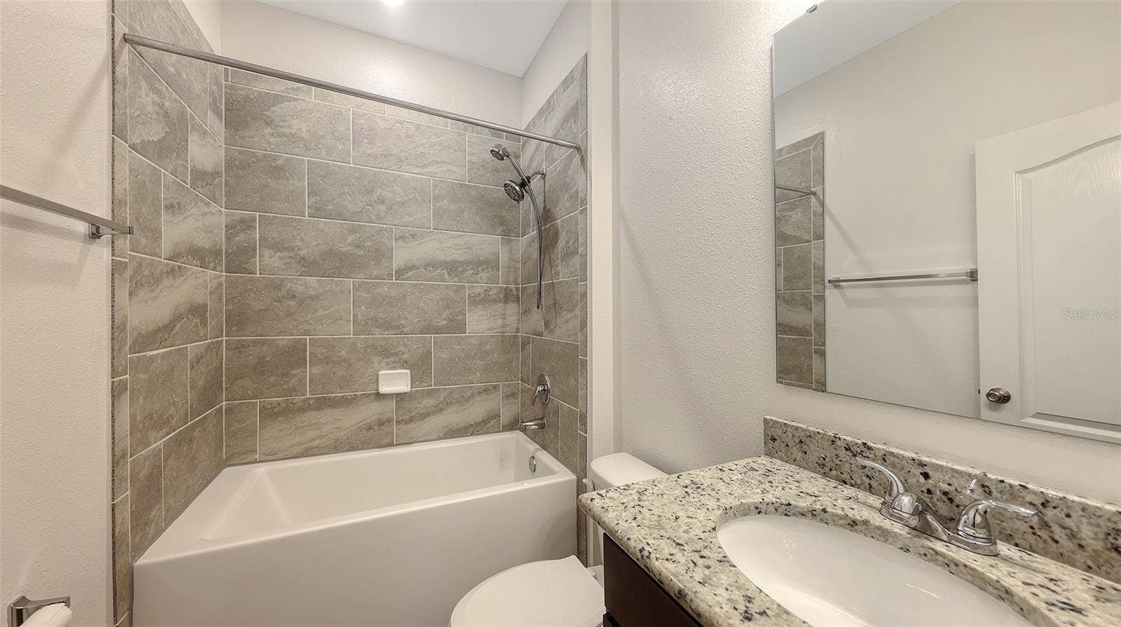 3514 77TH COURT E, Palmetto, FL 34221 3514 77TH COURT E, Palmetto, FL 34221