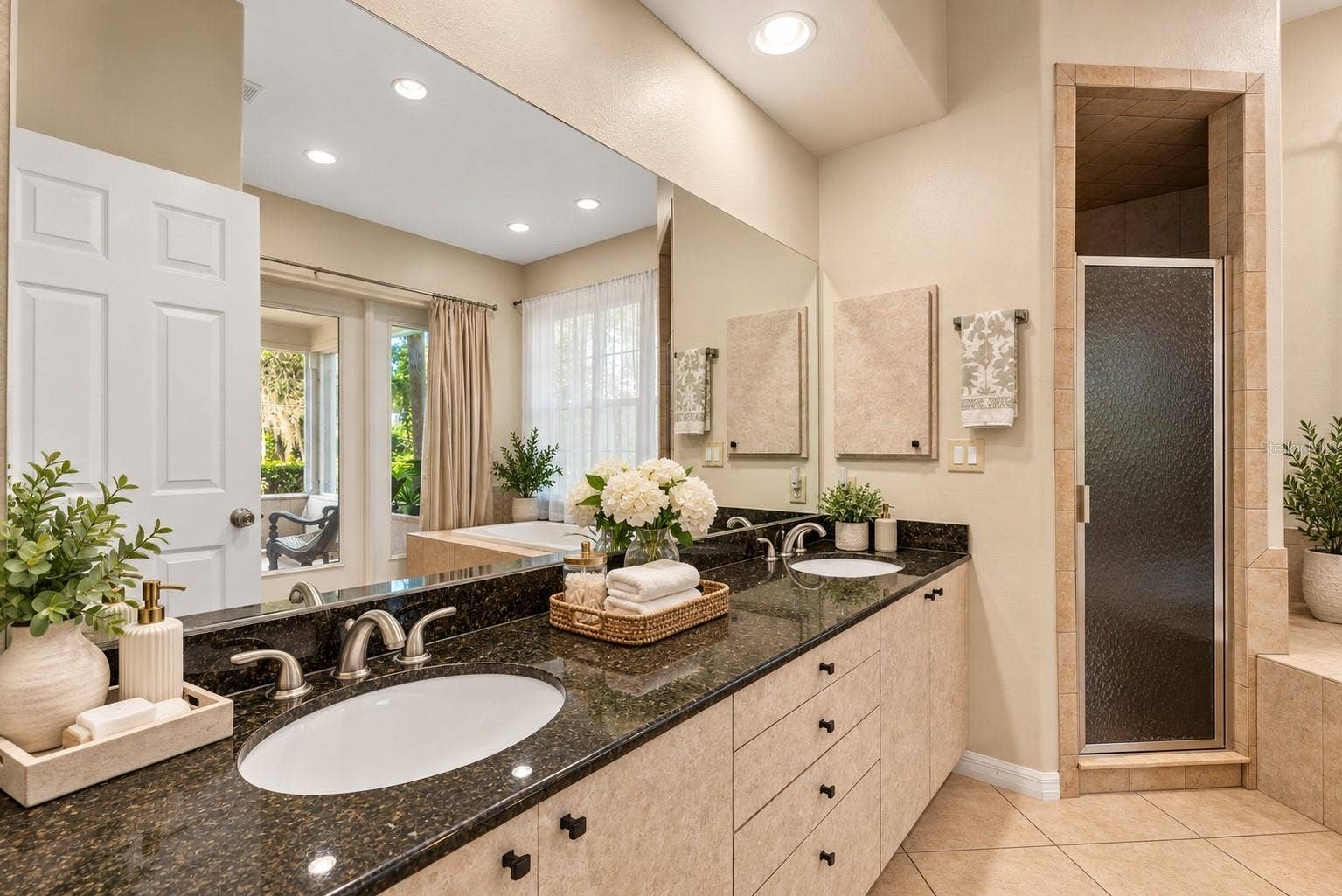 7303 WEEPING WILLOW DRIVE, Sarasota, FL 34241 7303 WEEPING WILLOW DRIVE, Sarasota, FL 34241
