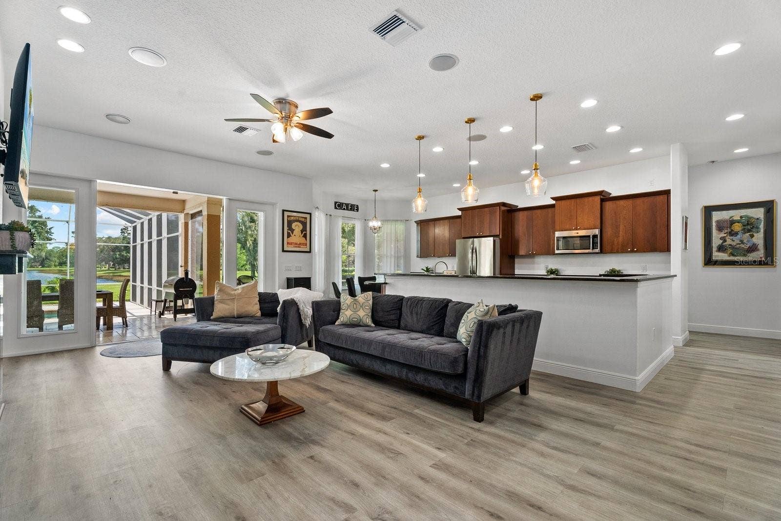 7303 WEEPING WILLOW DRIVE, Sarasota, FL 34241 7303 WEEPING WILLOW DRIVE, Sarasota, FL 34241