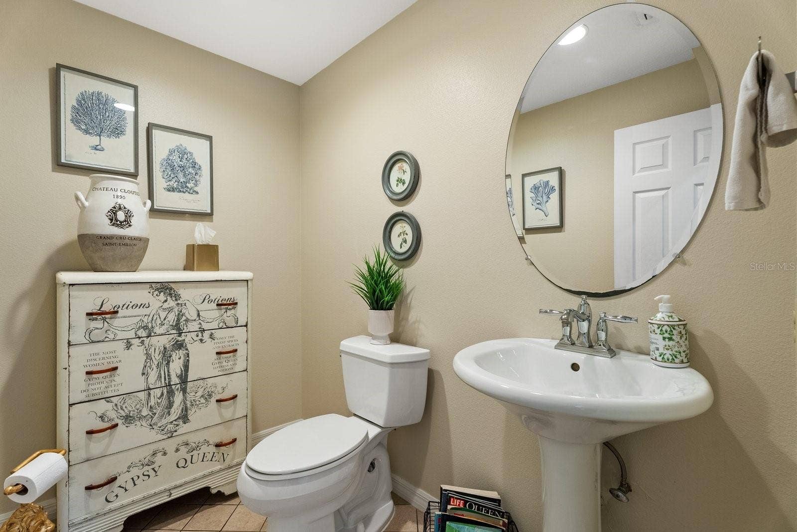 7303 WEEPING WILLOW DRIVE, Sarasota, FL 34241 7303 WEEPING WILLOW DRIVE, Sarasota, FL 34241