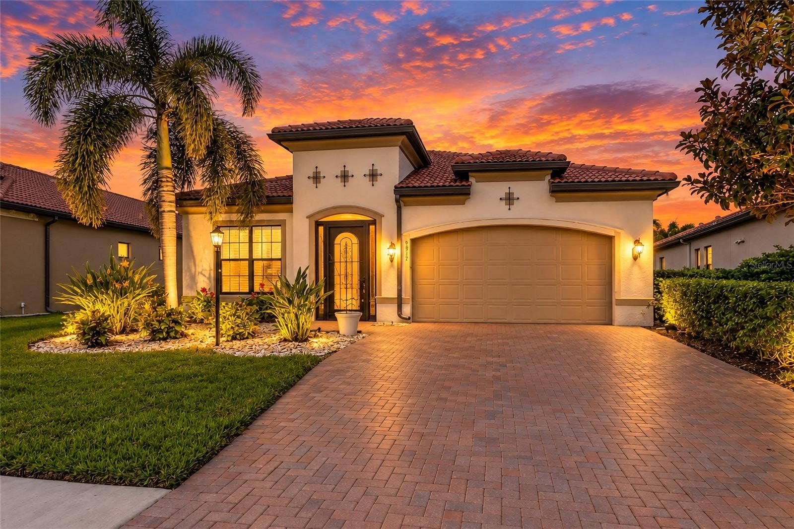 9817 MARBELLA DRIVE, Bradenton, FL 34211 9817 MARBELLA DRIVE, Bradenton, FL 34211