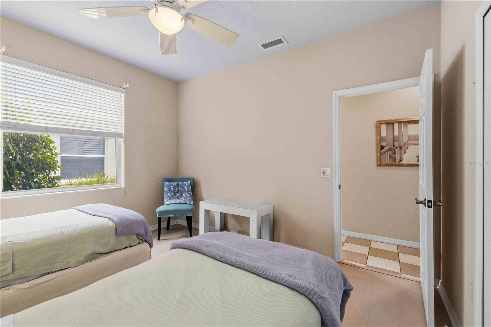 7907 ASHLEY CIRCLE, Bradenton, FL 34201 7907 ASHLEY CIRCLE, Bradenton, FL 34201