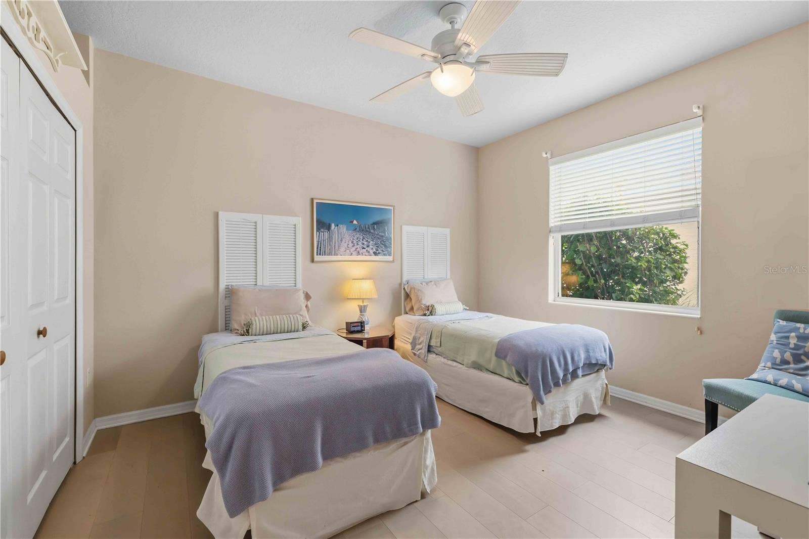 7907 ASHLEY CIRCLE, Bradenton, FL 34201 7907 ASHLEY CIRCLE, Bradenton, FL 34201