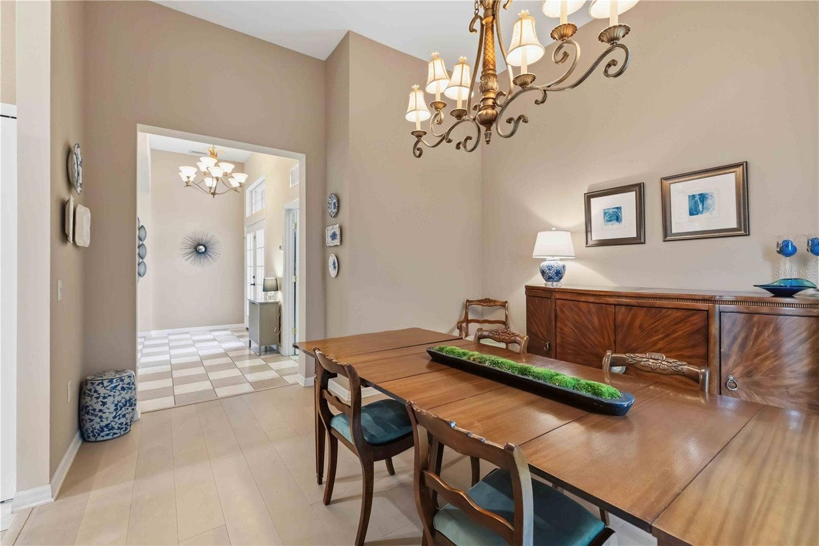 7907 ASHLEY CIRCLE, Bradenton, FL 34201 7907 ASHLEY CIRCLE, Bradenton, FL 34201