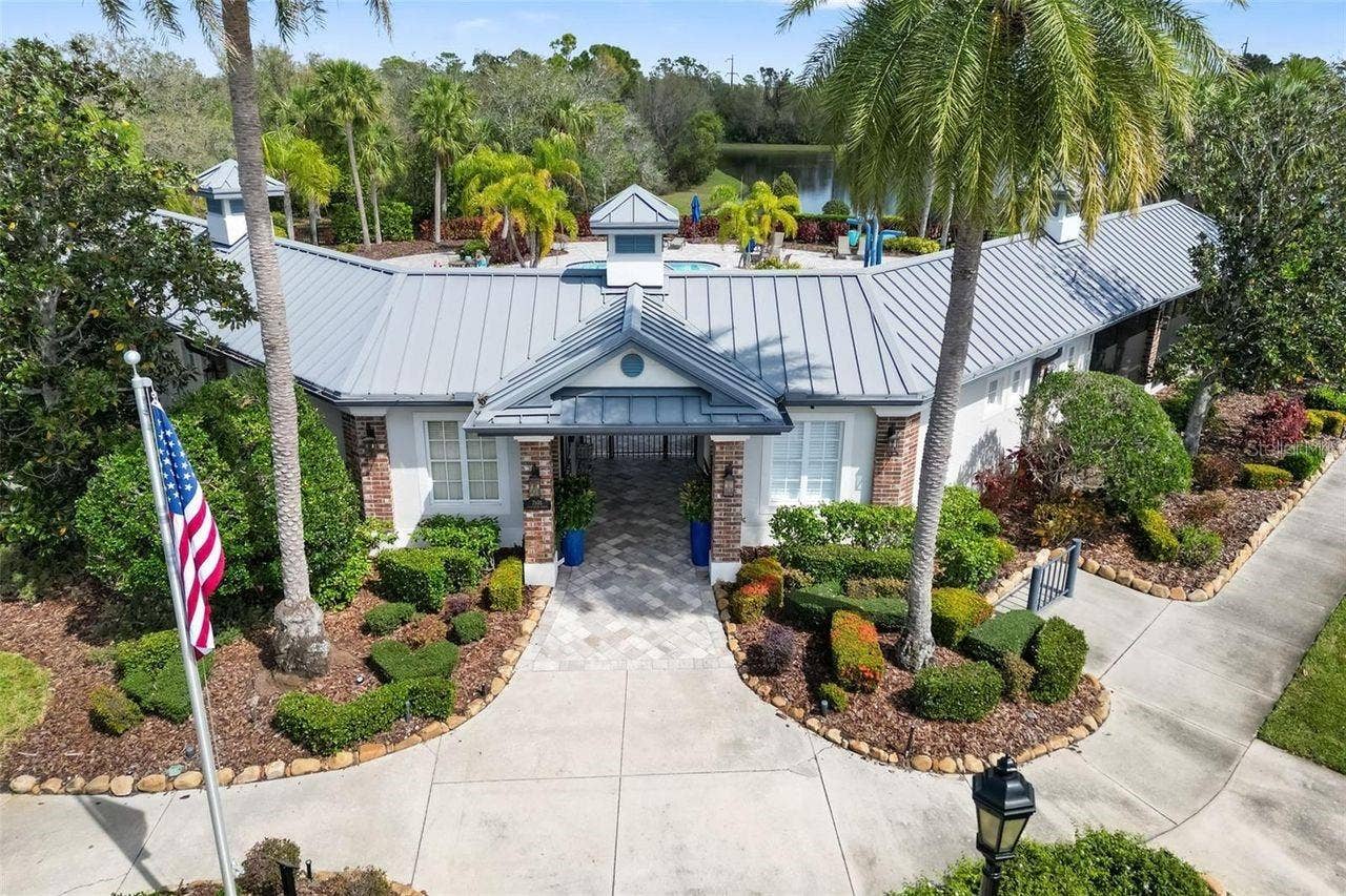 7907 ASHLEY CIRCLE, Bradenton, FL 34201 7907 ASHLEY CIRCLE, Bradenton, FL 34201