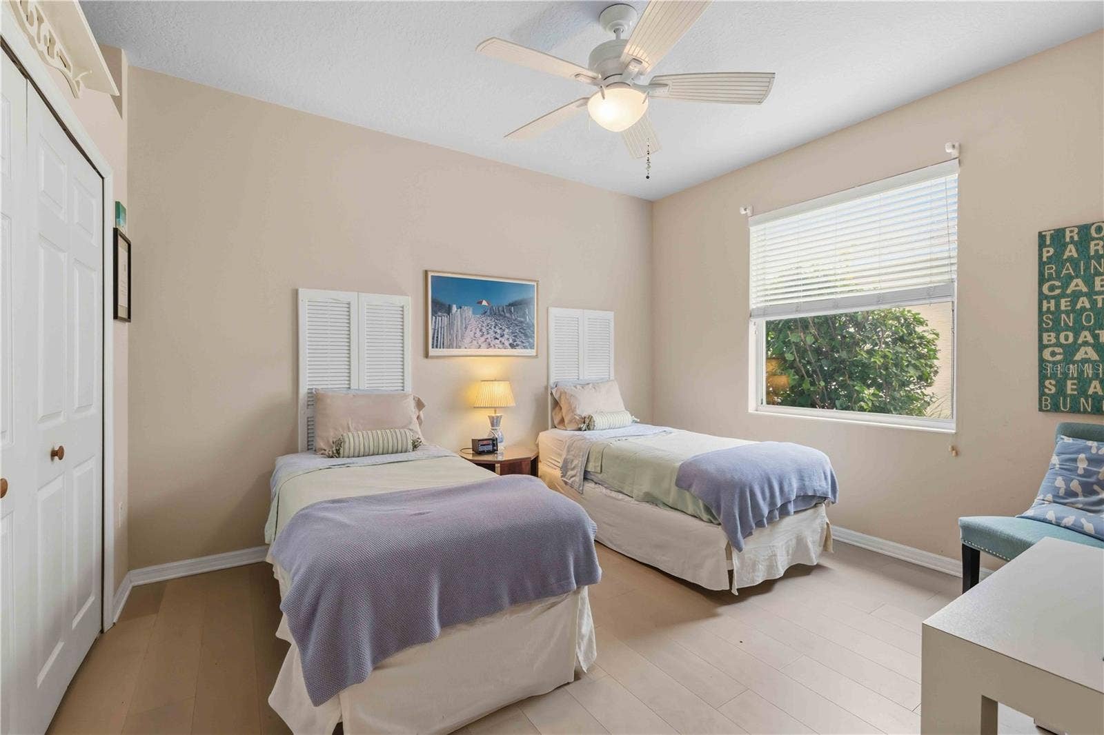 7907 ASHLEY CIRCLE, Bradenton, FL 34201 7907 ASHLEY CIRCLE, Bradenton, FL 34201