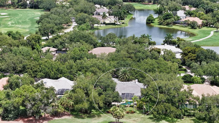 Property photo for 402 MACEWEN DRIVE, Osprey, FL