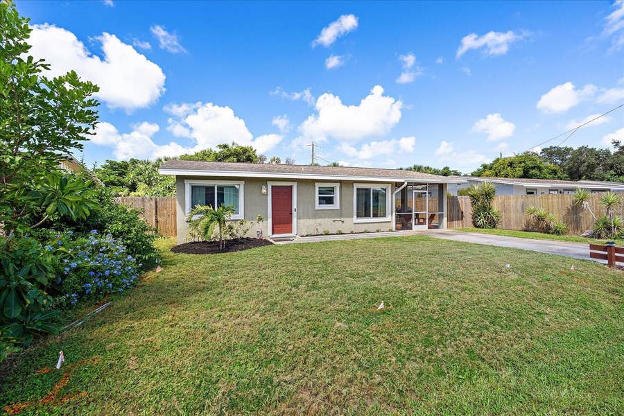 Property photo for 5932 RICHARD PLACE, Sarasota, FL
