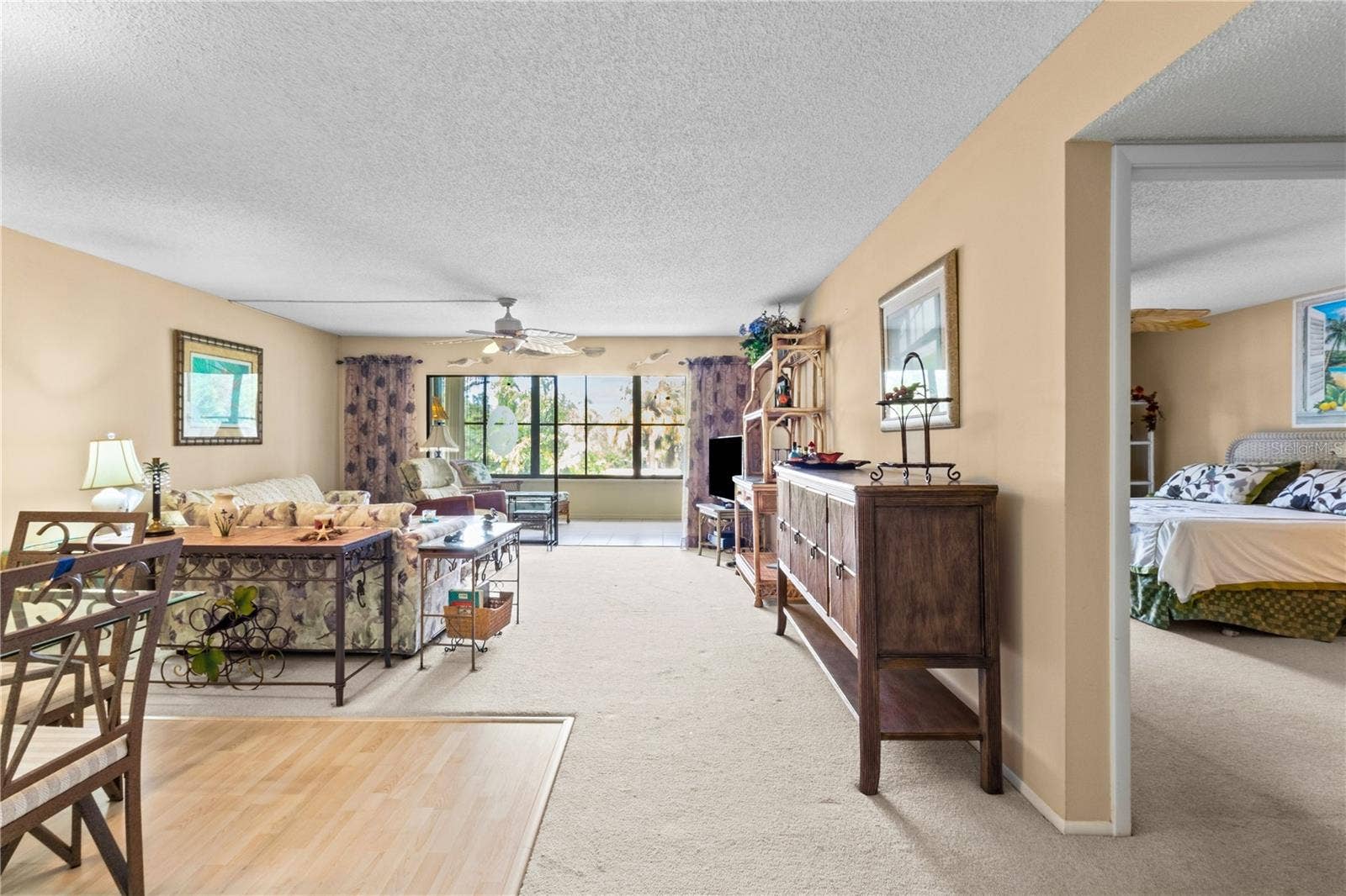 Living Dining ARea