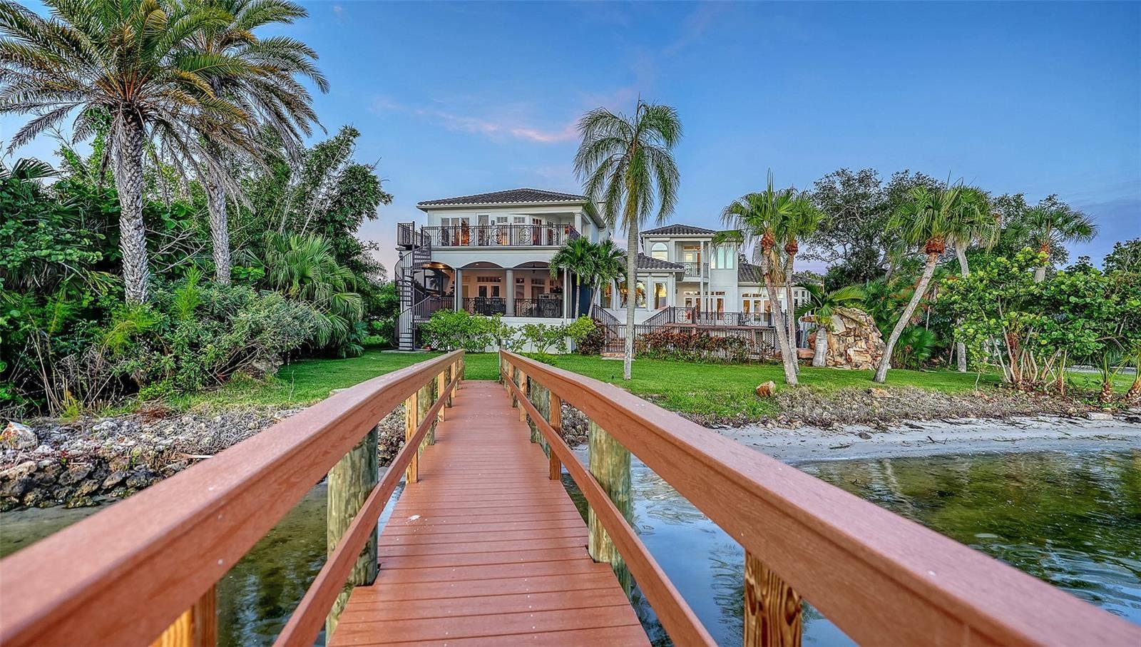 2115 LYCHEE LANE, Nokomis, FL 34275 2115 LYCHEE LANE, Nokomis, FL 34275