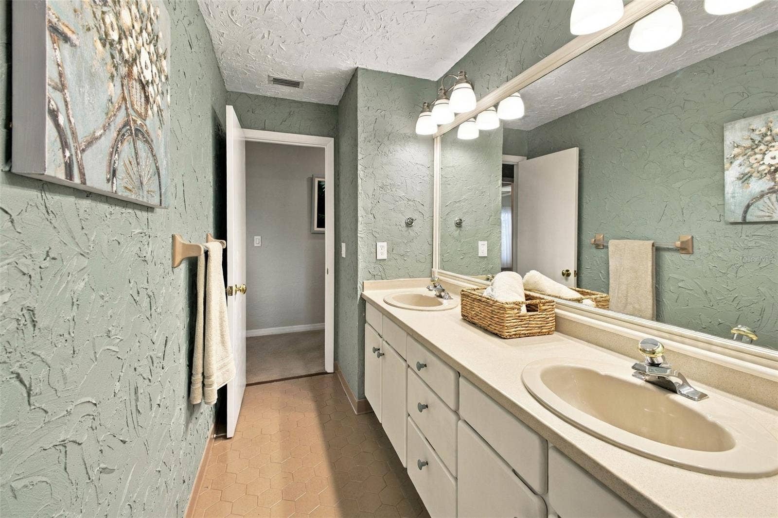 5008 BAY STATE ROAD, Palmetto, FL 34221 5008 BAY STATE ROAD, Palmetto, FL 34221