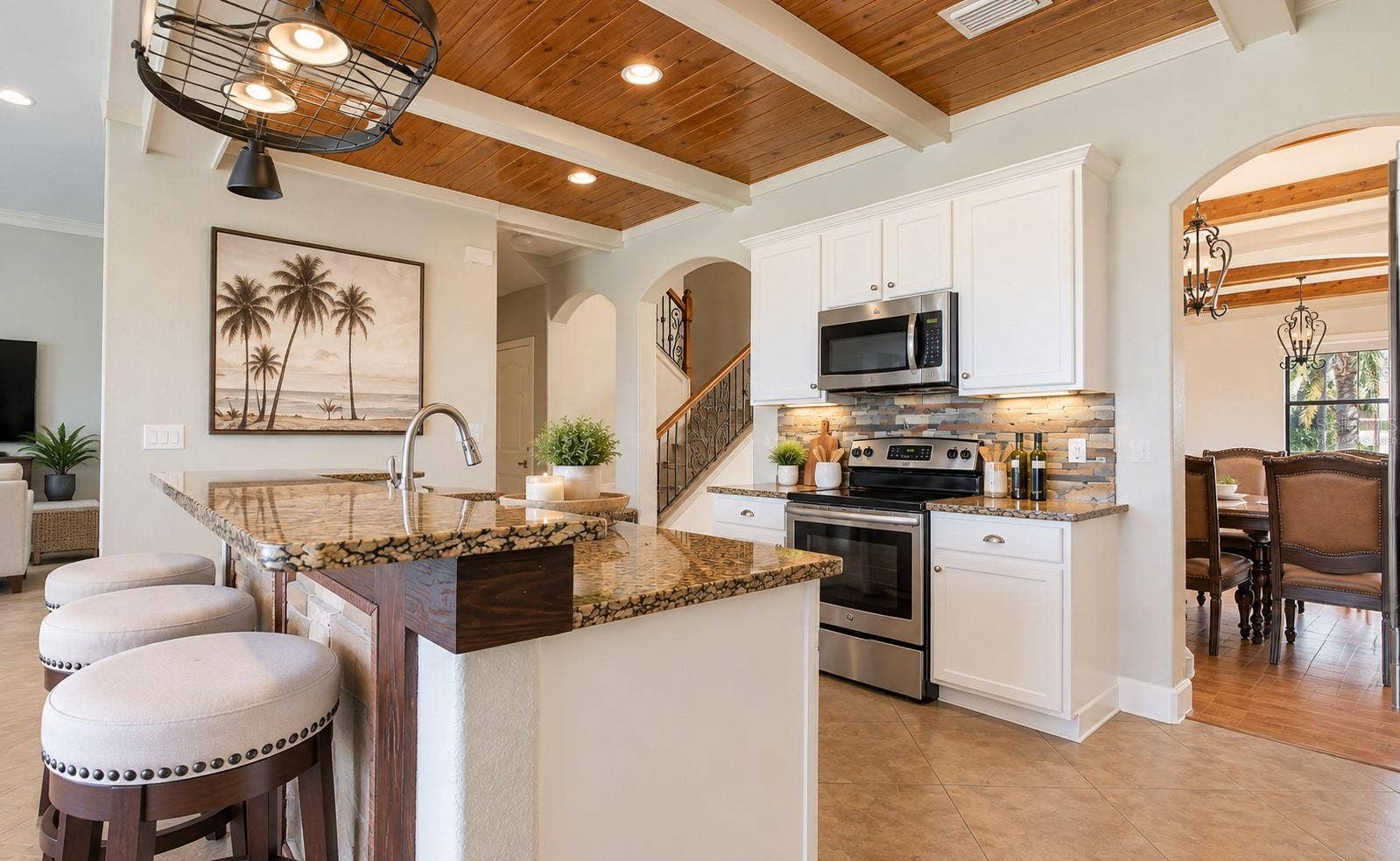 6914 QUIET CREEK DRIVE, Bradenton, FL 34212 Virtually Staged