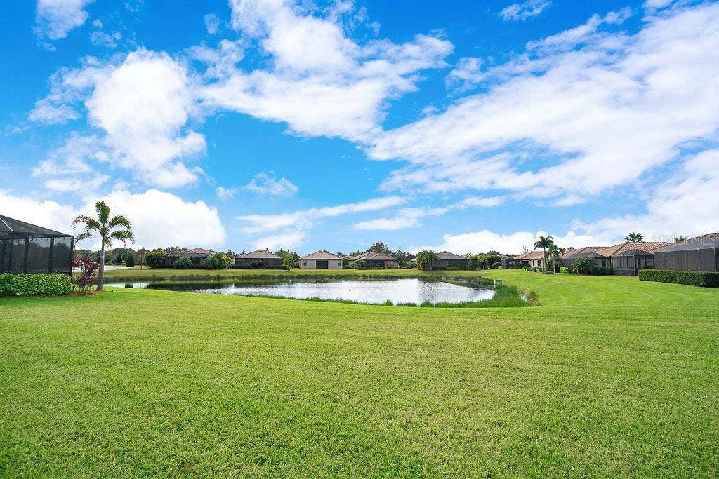 6914 QUIET CREEK DRIVE, Bradenton, FL 34212 6914 QUIET CREEK DRIVE, Bradenton, FL 34212
