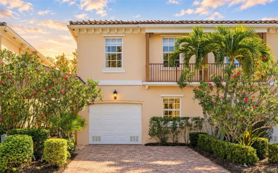 Property photo for 7632 BERGAMO AVENUE, Sarasota, FL