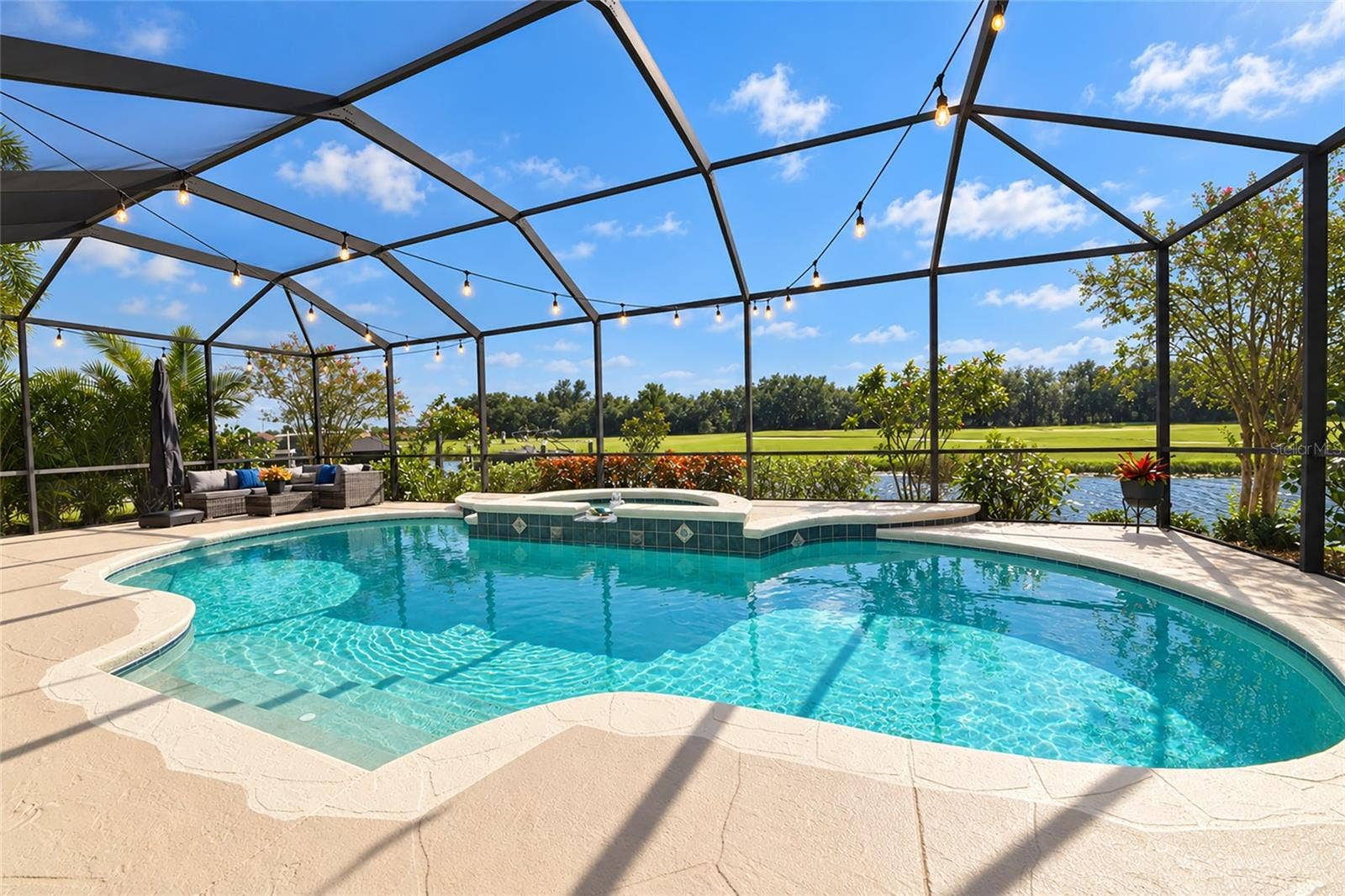 817 MARITIME COURT, Bradenton, FL 34212 817 MARITIME COURT, Bradenton, FL 34212