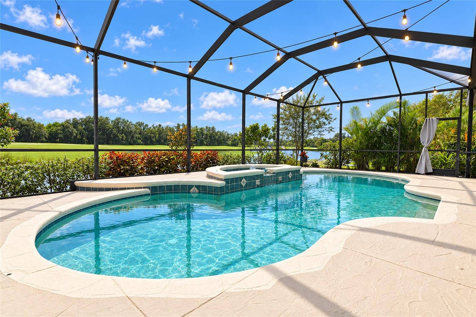 817 MARITIME COURT, Bradenton, FL 34212 817 MARITIME COURT, Bradenton, FL 34212