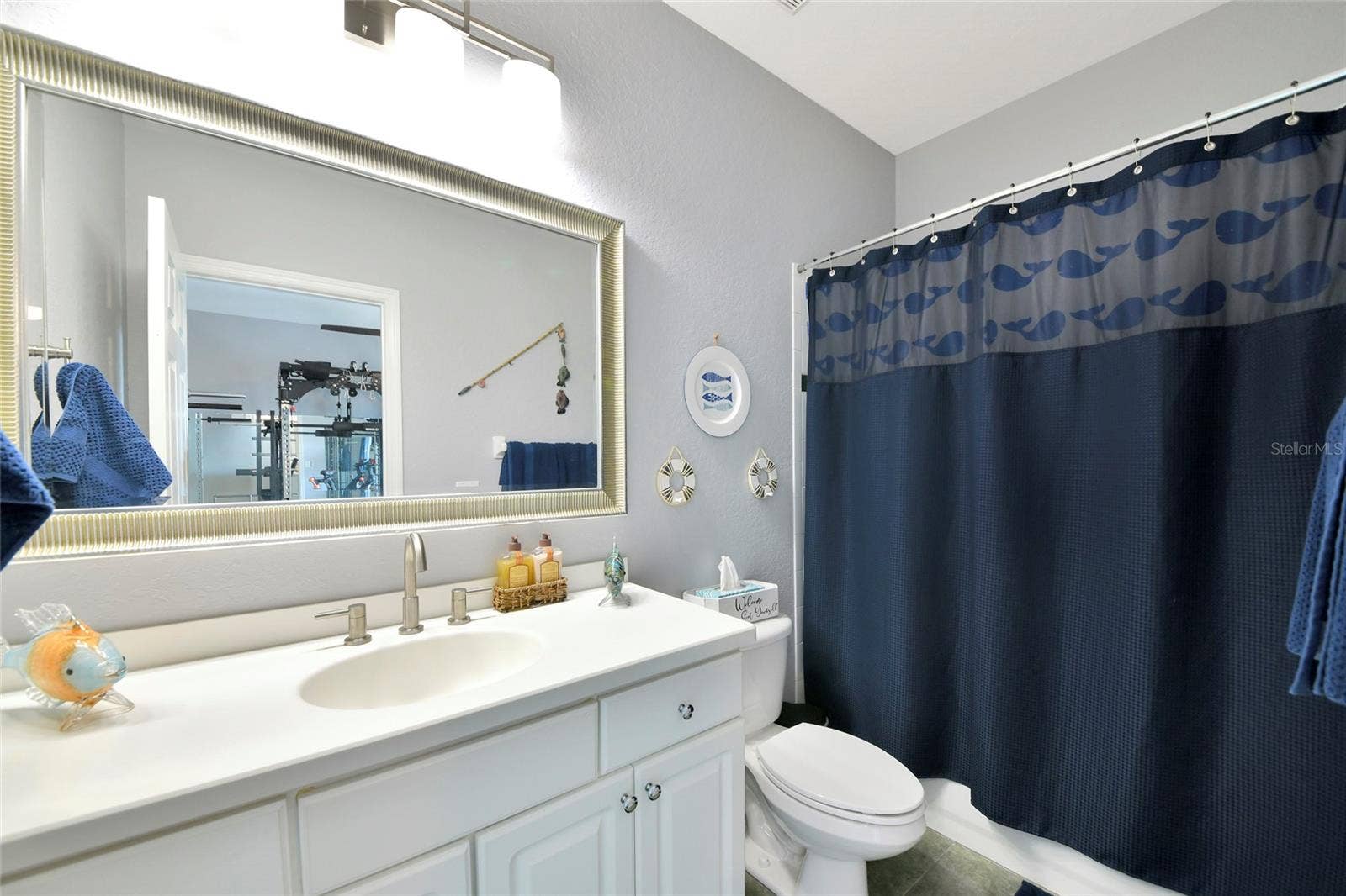 817 MARITIME COURT, Bradenton, FL 34212 upstairs full bathroom