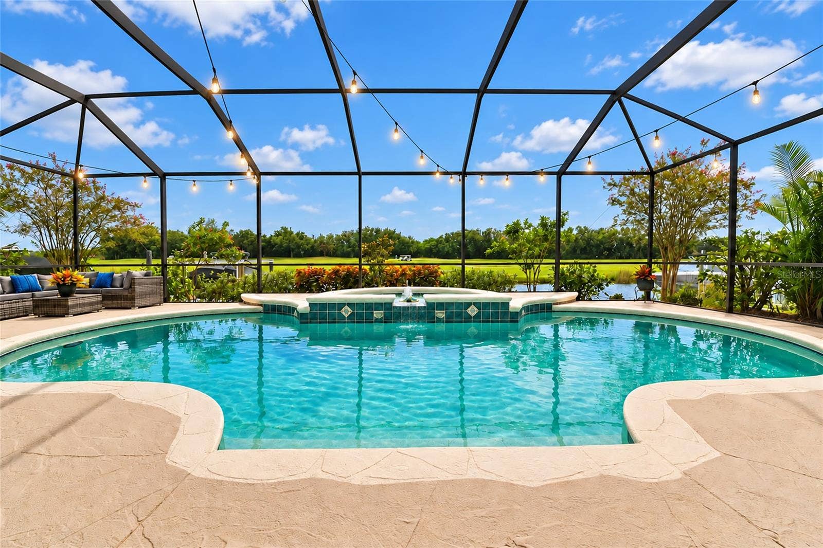 817 MARITIME COURT, Bradenton, FL 34212 817 MARITIME COURT, Bradenton, FL 34212