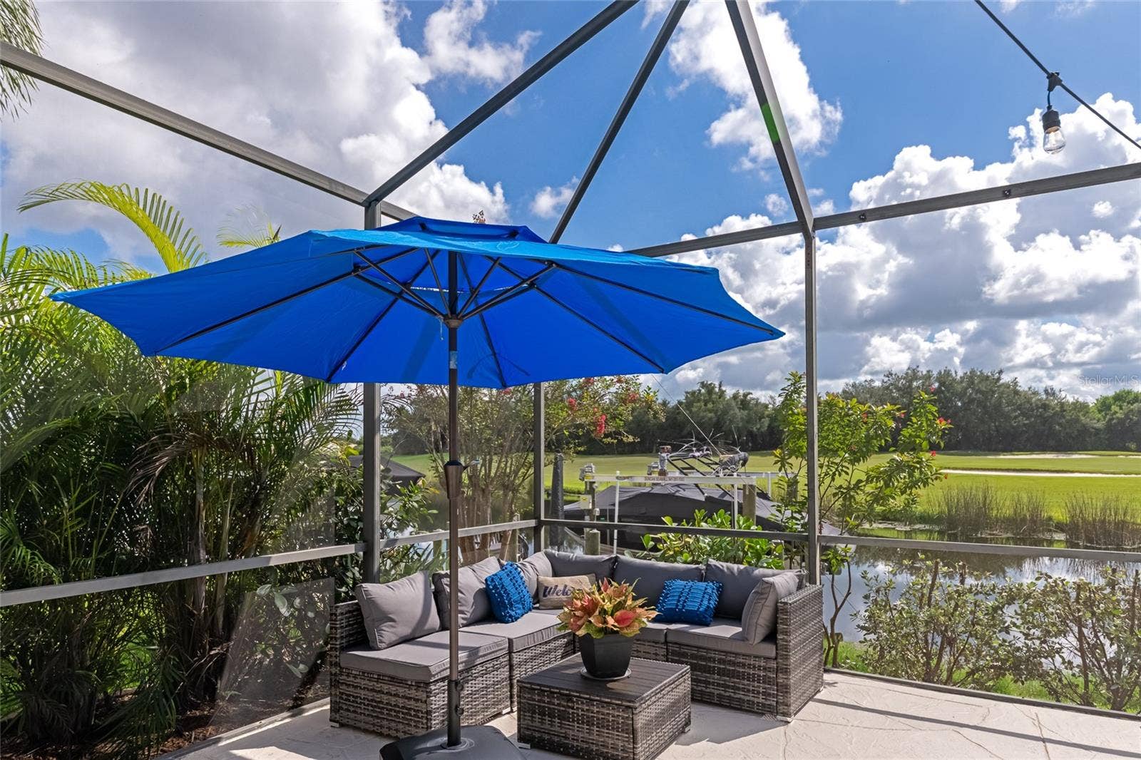 817 MARITIME COURT, Bradenton, FL 34212 817 MARITIME COURT, Bradenton, FL 34212