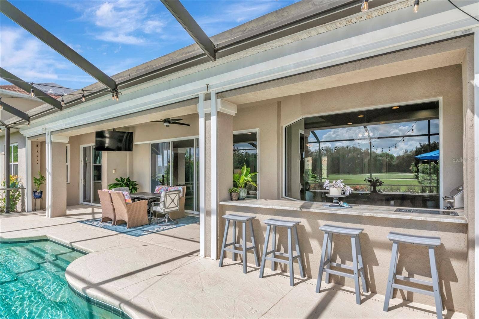 817 MARITIME COURT, Bradenton, FL 34212 817 MARITIME COURT, Bradenton, FL 34212