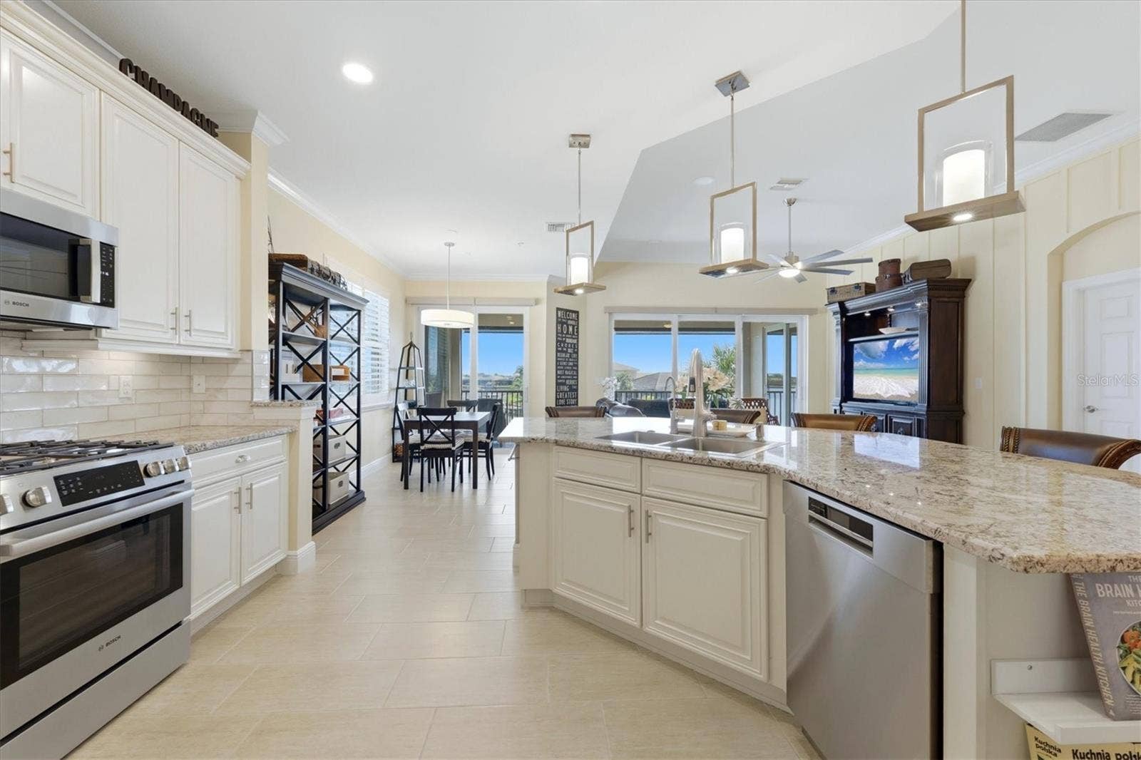 1009 RIVERSCAPE STREET, #1009, Bradenton, FL 34208 1009 RIVERSCAPE STREET, #1009, Bradenton, FL 34208