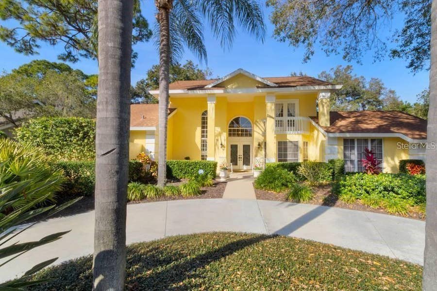 Property photo for 4489 OAK VIEW DRIVE, Sarasota, FL